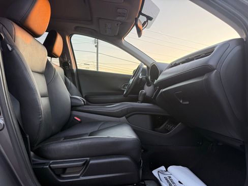 Used 2016 Honda HR-V EX-L image 33