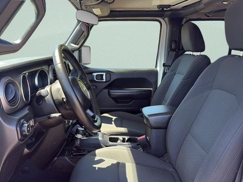 Used 2022 Jeep Wrangler Unlimited Sport AWD/4WD image 9