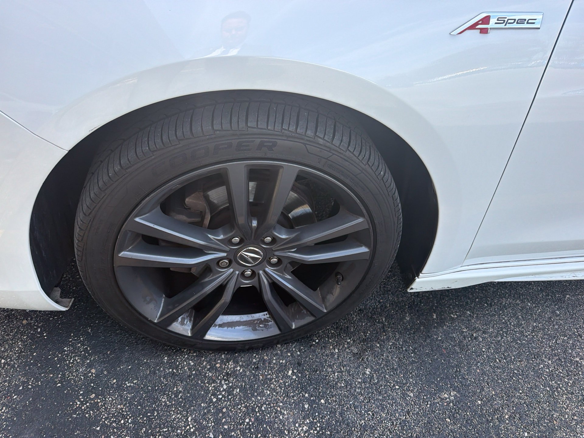 Used 2020 Acura TLX w/ Technology Package AWD/4WD image 2