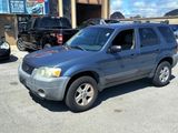 Used 2005 Ford Escape XLT image 2