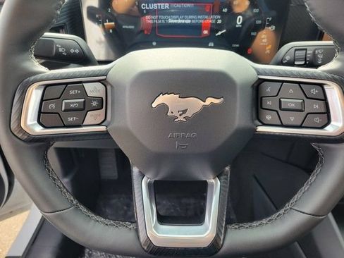Used 2026 Ford Mustang Coupe RWD image 17