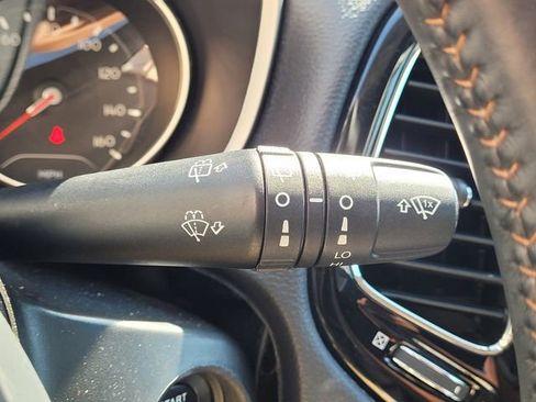 Used 2019 Jeep Compass Limited FWD image 17