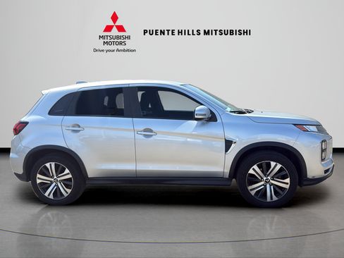 Used 2022 Mitsubishi Outlander Sport SE FWD image 4