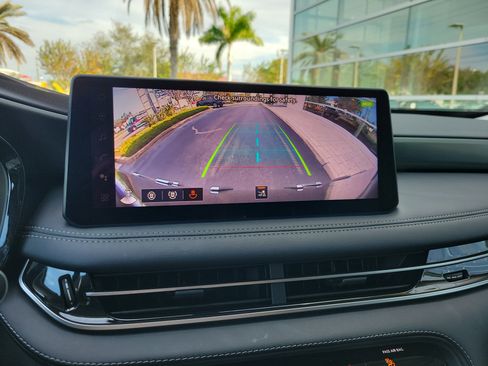 Certified 2026 INFINITI QX60 Luxe w/ Cargo Package image 24