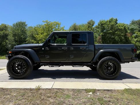 Used 2020 Jeep Gladiator Sport w/ Quick Order Package 24S AWD/4WD image 6