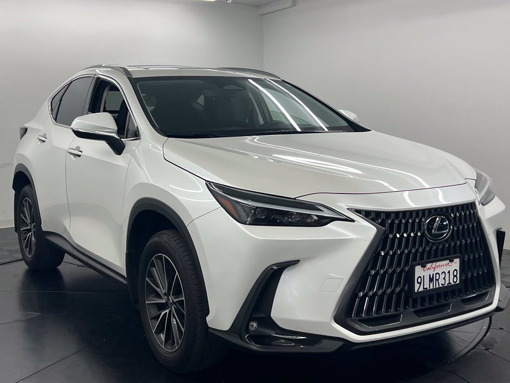 Used 2024 Lexus NX 250 FWD image 4