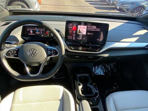 Certified 2022 Volkswagen ID.4 Pro S image 10