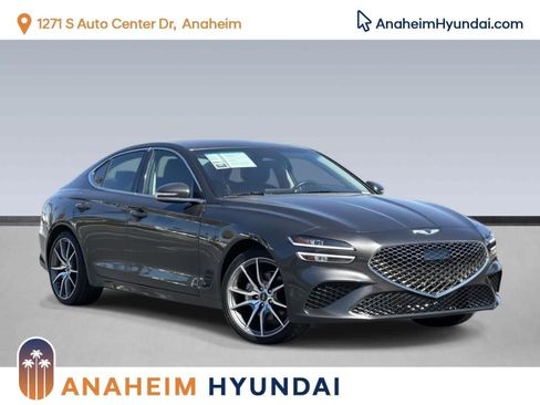 Used 2023 Genesis G70 2.0T image 1