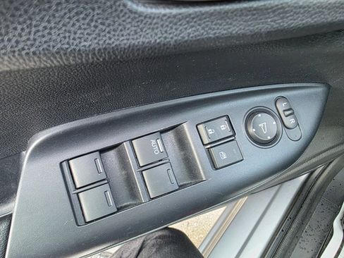 Used 2019 Honda Fit LX image 7