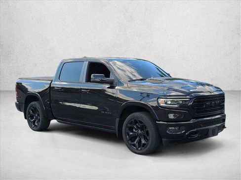 Used 2024 RAM 1500 Limited AWD/4WD image 3