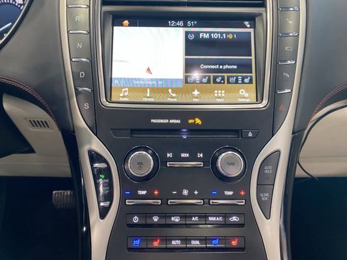 Used 2017 Lincoln MKX Black Label w/ Driver Assistance Package image 13