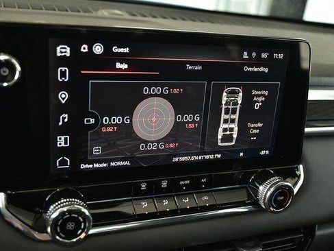 New 2025 GMC Canyon Elevation image 33