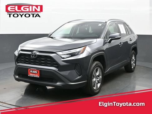 Used 2025 Toyota RAV4 XLE AWD/4WD image 1