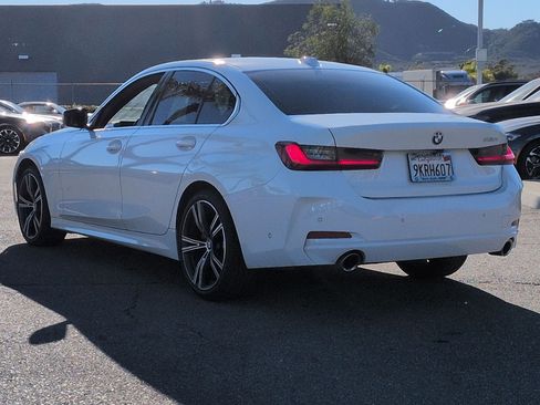 Certified 2024 BMW 330i Sedan w/ Premium Package image 8