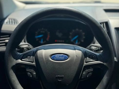 Used 2020 Ford Edge SE AWD/4WD image 13