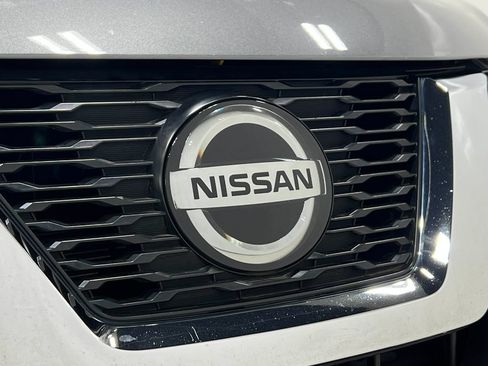 Used 2019 Nissan Rogue SL AWD/4WD image 38