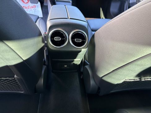 Used 2024 Mercedes-Benz CLA 250 4MATIC image 16