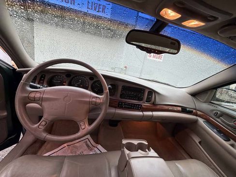 Used 2003 Buick Le Sabre Custom w/ Luxury Package FWD image 5