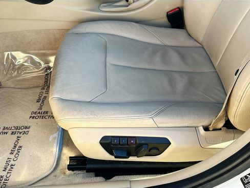 Used 2014 BMW 328i xDrive Sedan image 16