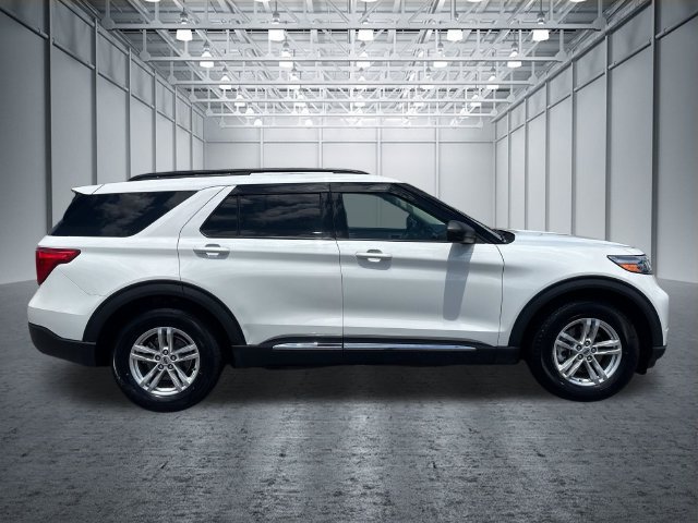Used 2022 Ford Explorer XLT RWD image 6