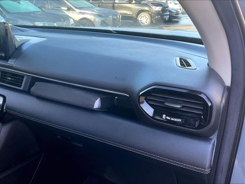 Used 2024 Honda Pilot Elite image 17