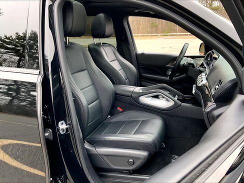 Used 2022 Mercedes-Benz GLS 450 4MATIC image 8