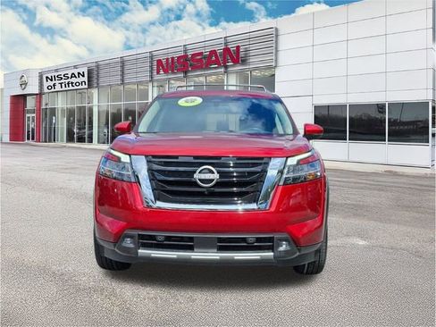 Certified 2022 Nissan Pathfinder SL w/ SL Premium Package image 3