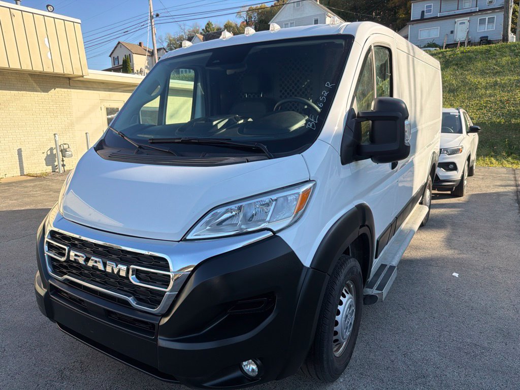 Used 2025 RAM ProMaster 2500 w/ U-Haul Equipment Group FWD image 3