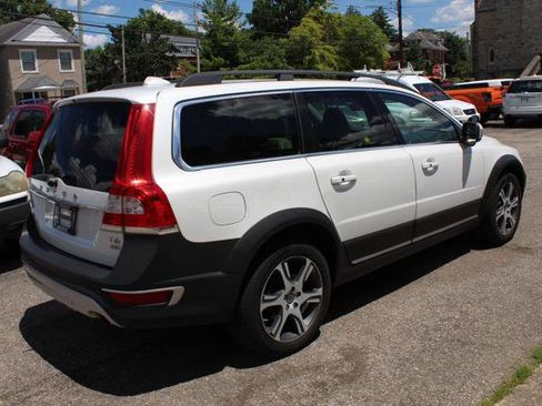 Used 2015 Volvo XC70 T6 AWD/4WD image 4