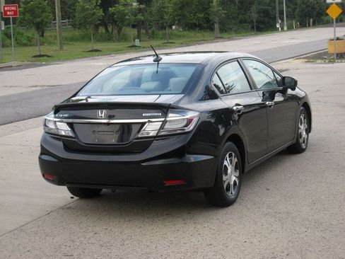 Used 2015 Honda Civic Hybrid Sedan image 12