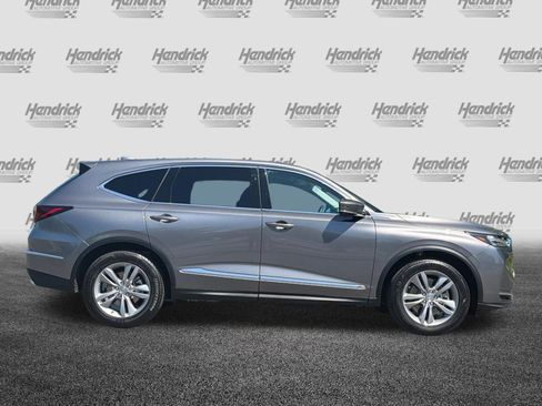 Used 2026 Acura MDX SH-AWD image 3