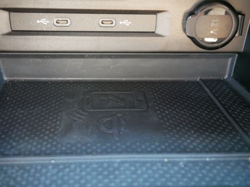 Certified 2024 Volkswagen Tiguan SE AWD/4WD image 28
