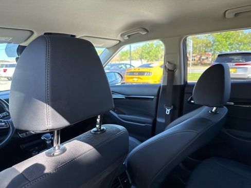 Used 2025 Kia Seltos S FWD image 16