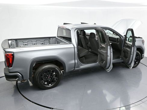 Used 2025 GMC Sierra 1500 Elevation image 40