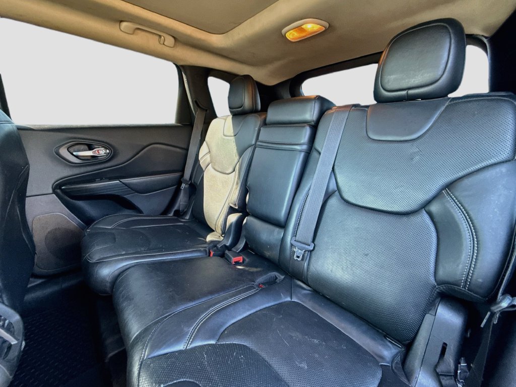 Used 2014 Jeep Cherokee Limited w/ Luxury Group FWD image 24