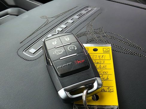 Used 2023 RAM 2500 Limited image 29