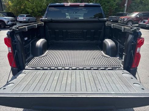 Used 2022 Chevrolet Silverado 1500 RST w/ Z71 Off-Road Package image 6