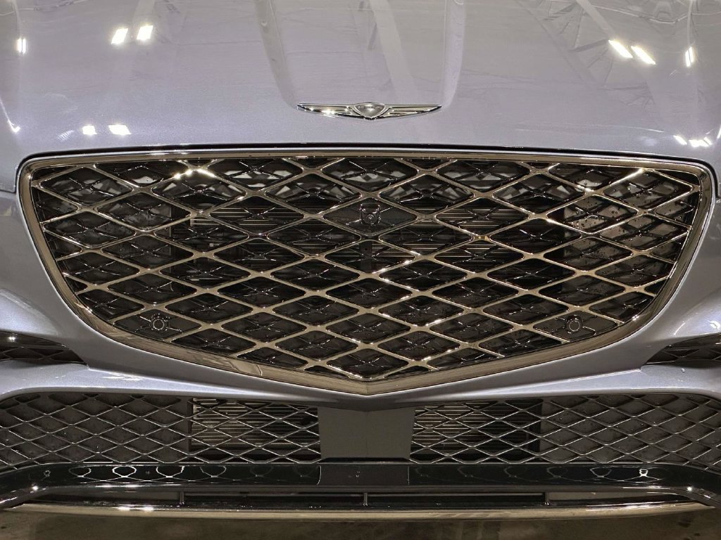 Used 2026 Genesis GV70 3.5T Sport Prestige AWD/4WD image 9
