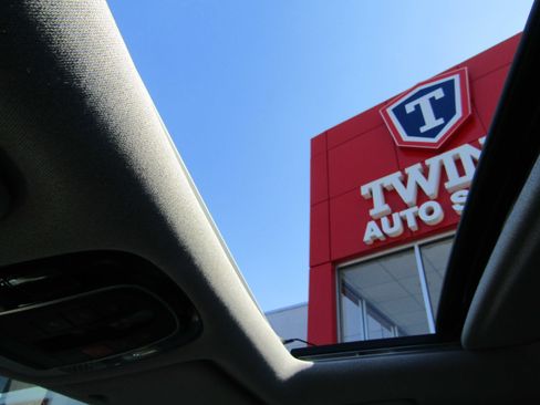 Used 2023 Hyundai Palisade Limited image 24