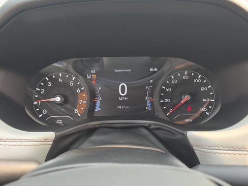 Used 2023 Jeep Compass Limited w/ Sun and Sound Group AWD/4WD image 18
