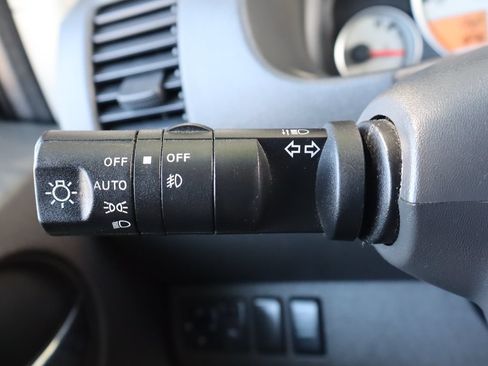 Used 2013 Nissan Xterra PRO-4X w/ Pro-4x Leather Pkg AWD/4WD image 30
