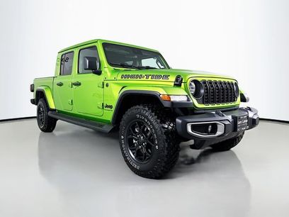 New 2025 Jeep Gladiator Sport