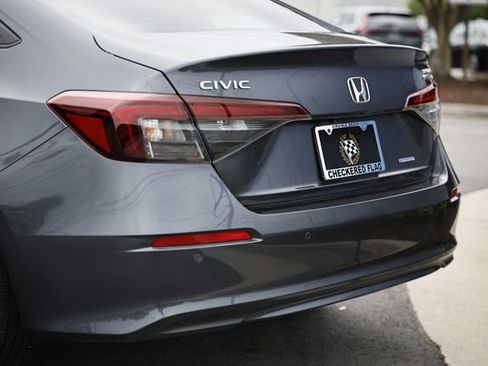 Used 2025 Honda Civic FWD Hybrid Sedan image 9