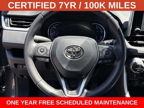 Used 2025 Toyota RAV4 SE AWD/4WD image 18