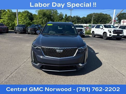 Used 2024 Cadillac XT6 Premium Luxury AWD/4WD image 8