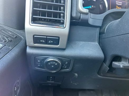 Used 2022 Ford F250 Lariat w/ Lariat Value Package AWD/4WD image 22