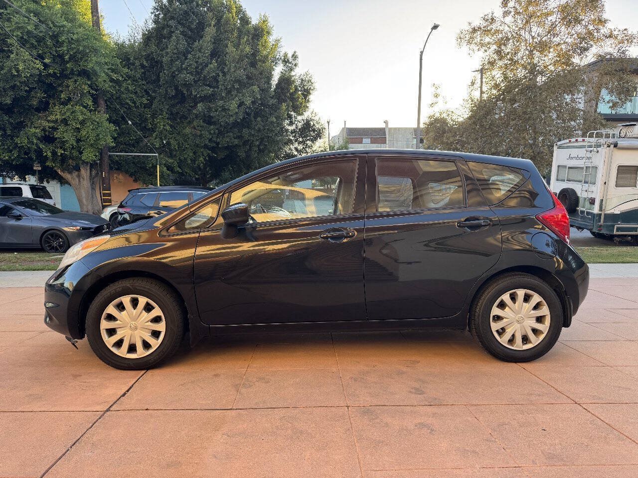 Used 2015 Nissan Versa Note S Plus FWD image 4