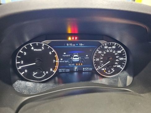 Used 2024 Nissan Altima 2.5 SV image 7