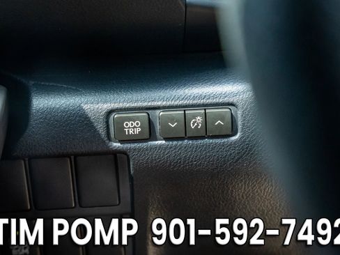 Used 2015 Lexus IS 250 w/ F-Sport Package RWD image 30