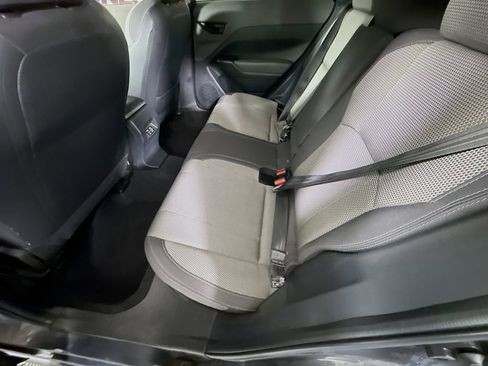 Used 2024 Subaru Crosstrek 2.0i Premium image 26